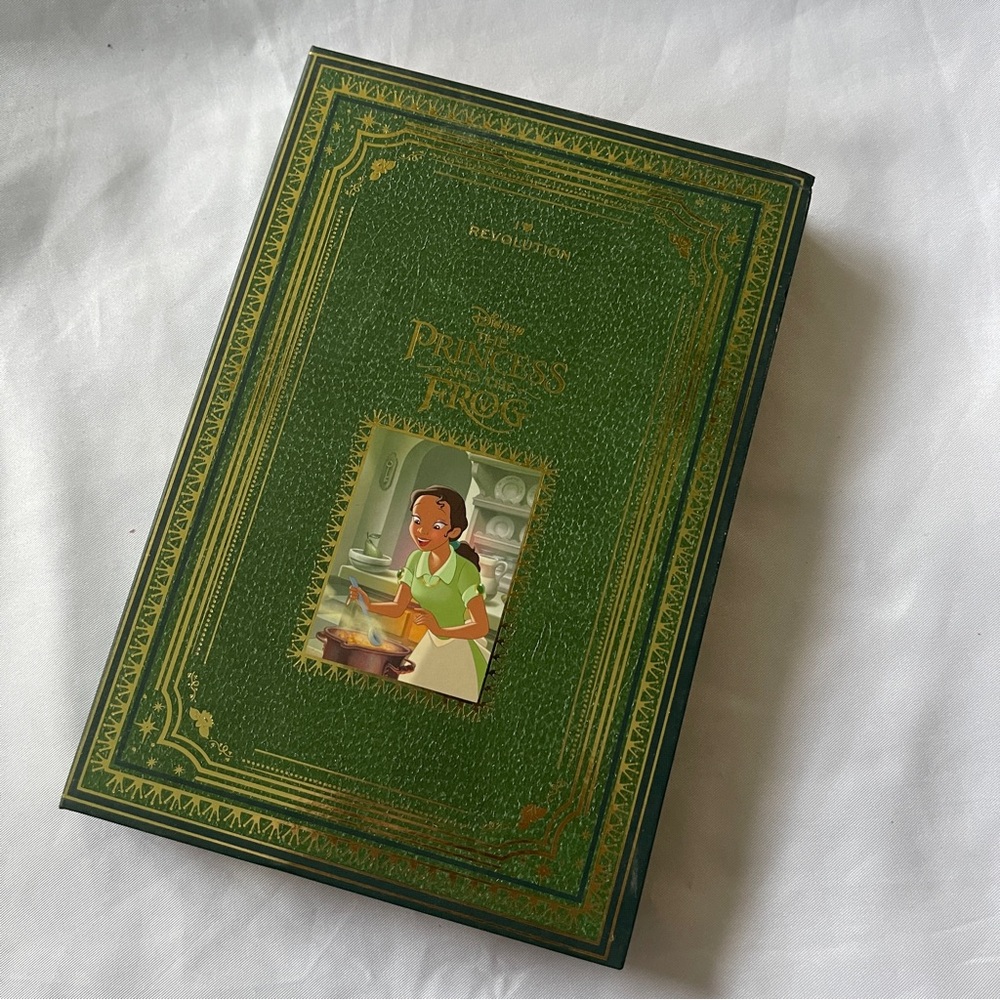 Revolution Beauty Disney Princess The Princess and the Frog Palette